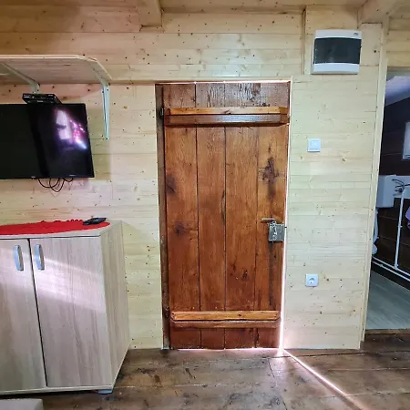 Taorska Vrela Chalet *